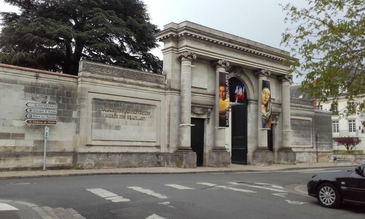Gite De La Tour De Guise 1 Tours Bagian luar foto